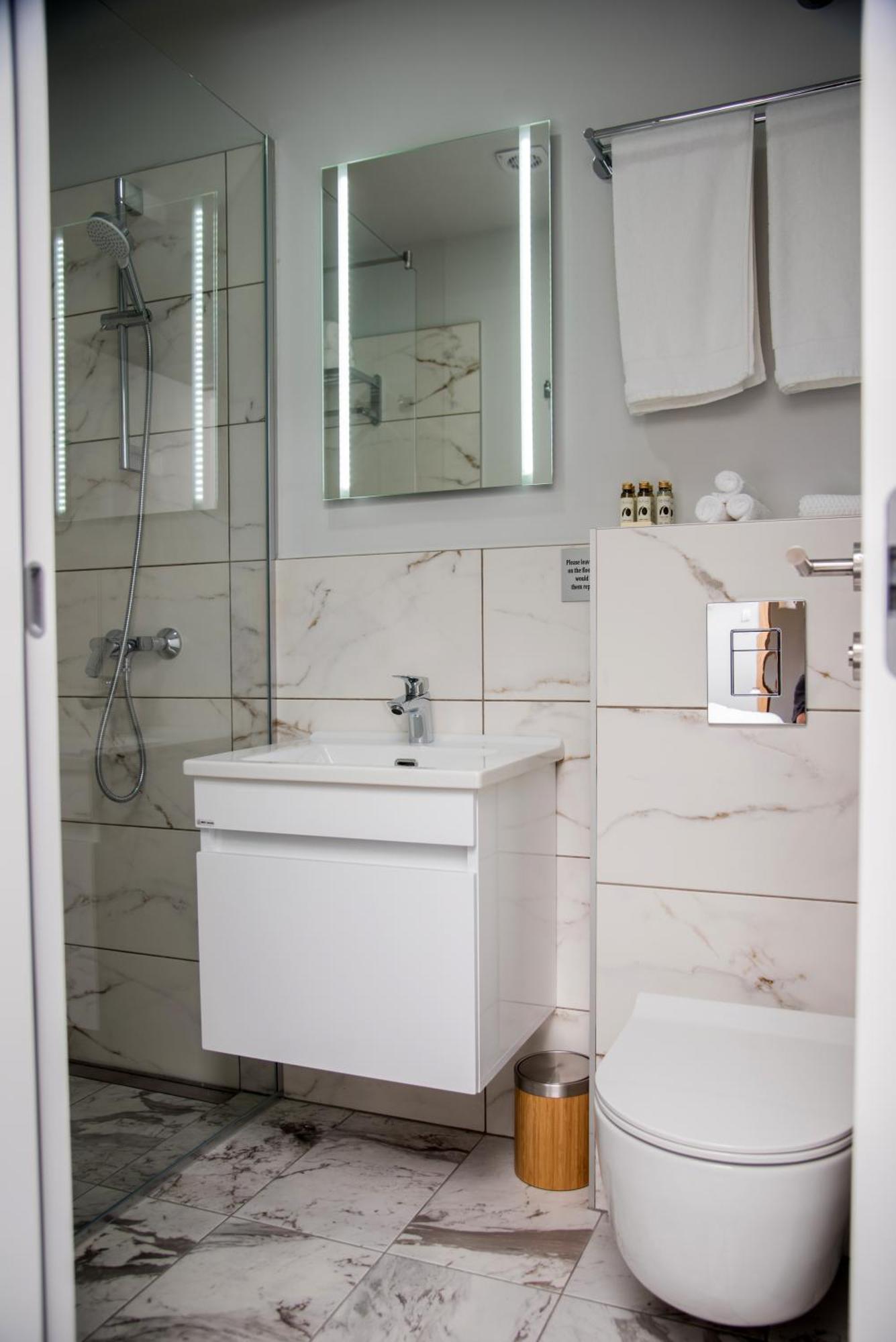 Republic Square Luxury Suites ベオグラード エクステリア 写真