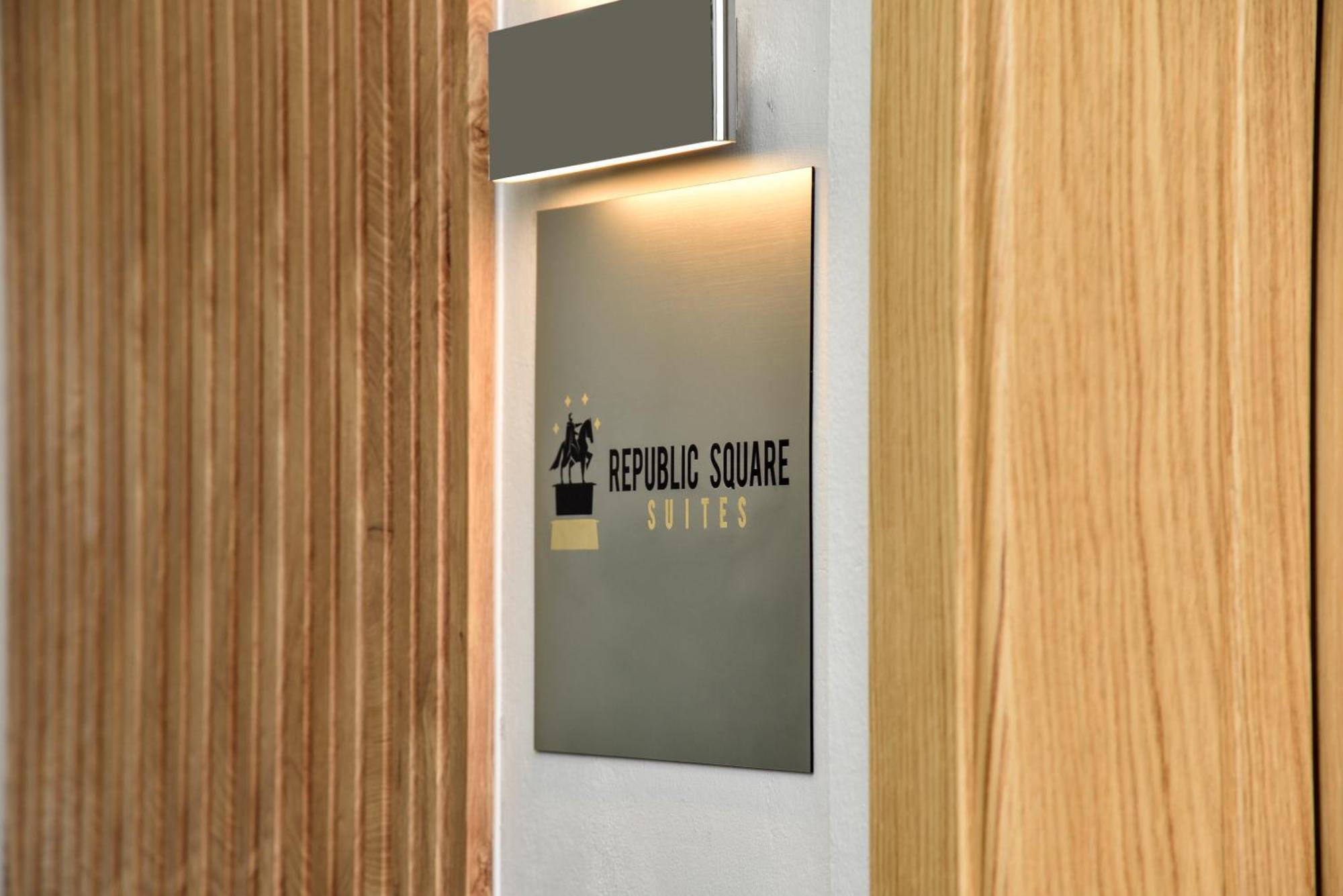 Republic Square Luxury Suites ベオグラード エクステリア 写真