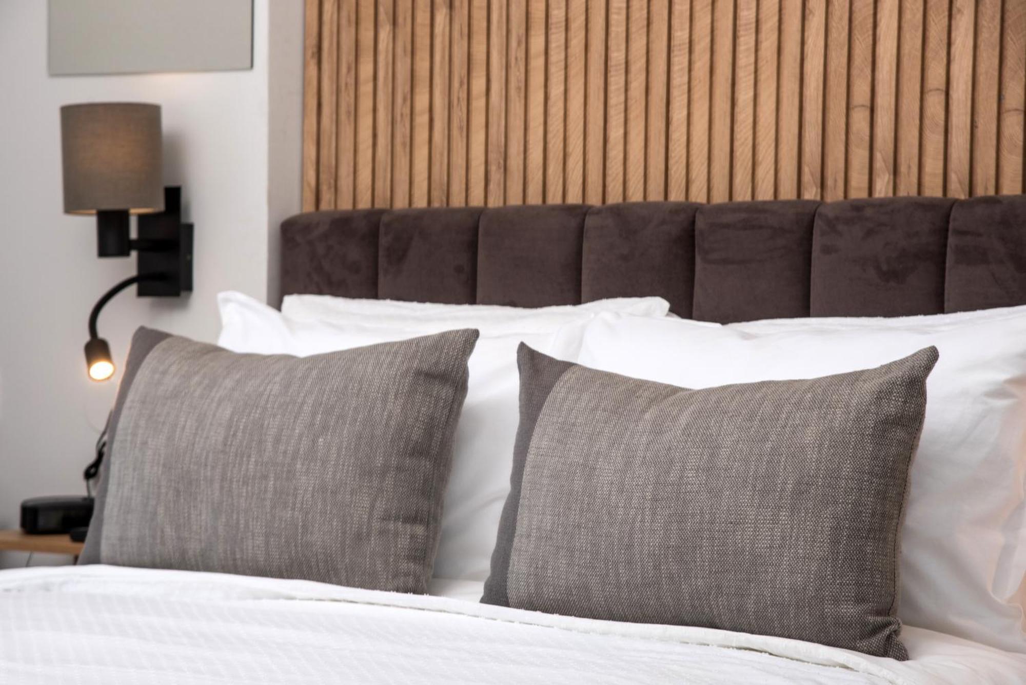 Republic Square Luxury Suites ベオグラード エクステリア 写真